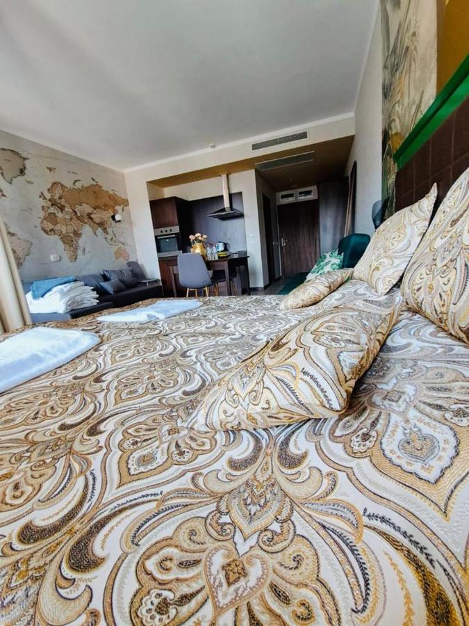 Private Apartament Vip In Royal Beach Солнечный берег Экстерьер фото